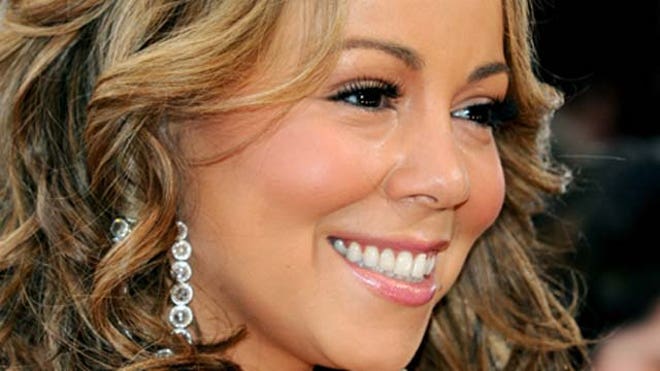 Mariah Carey on X-Factor.JPG